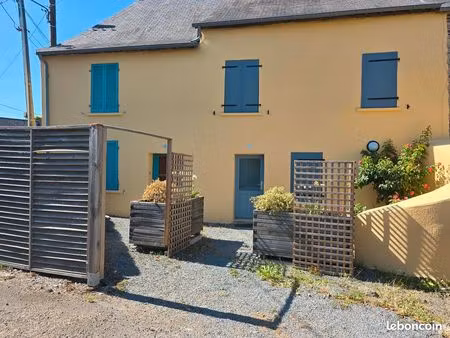 immeuble 150 m² laille