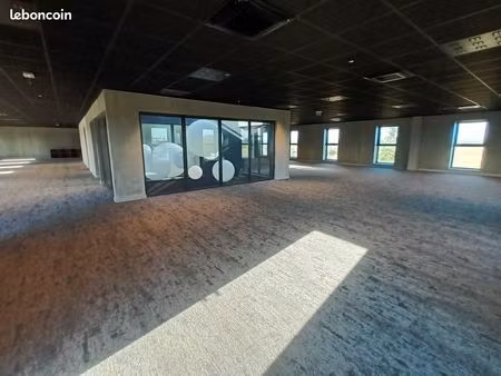 bureaux 454 m²
