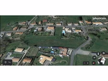 beau terrain au calme dans le bourg