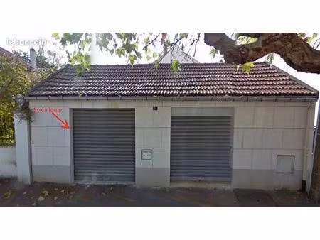 grand box 35 m2- idéal stockage / artisan -discret