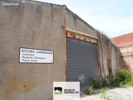 local 373 m² barentin