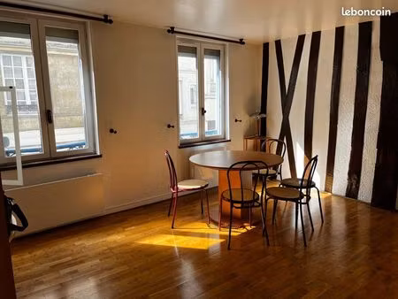 f2 bis meuble 45 m2 rénové rouen centre ville vieux marché -gare