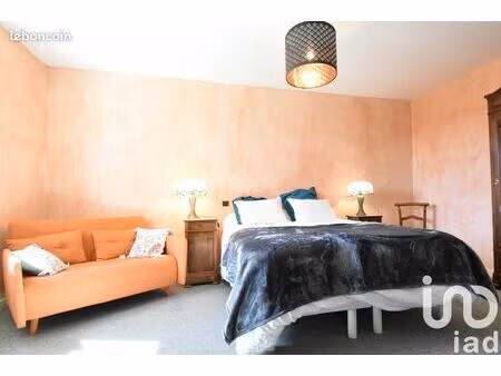 villa 6 pièces 180 m²