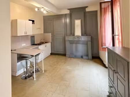 location studio à crest ( appartement )