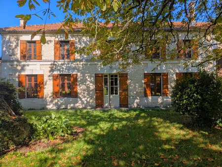 maison à vendre à le pin (17210) - charente-maritime