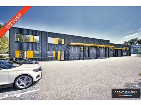 local d'activité 122 m²