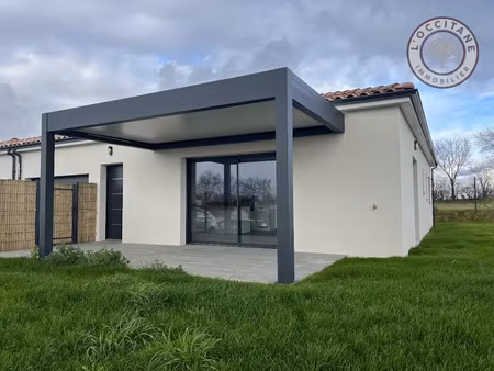 location maison 4 pièces 93 m² à cologne (32430)  1 024 €