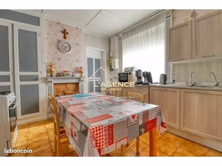 maison 5 pièces 101 m²