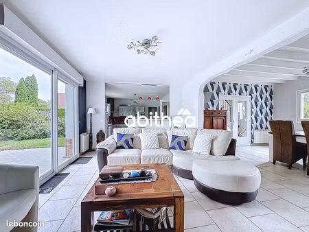 maison 8 pièces 188 m²