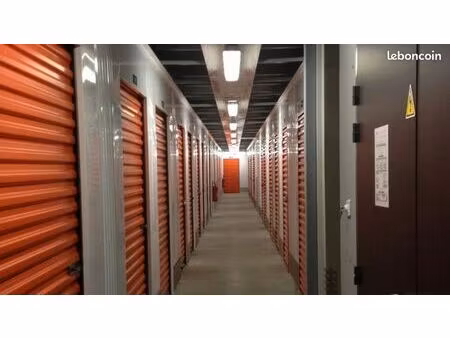 garage/box 2 m² villeneuve le roi