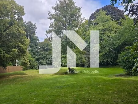 terrain 6000 m² artres