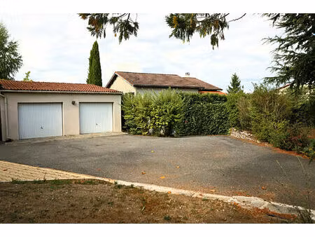 maison le cheix-sur-morge 5 pièce(s) 226 m2