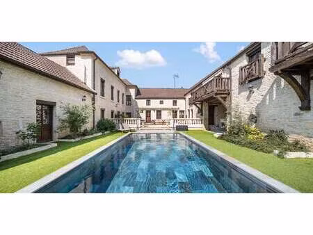 propriété avec piscine corcelles-les-monts (21)