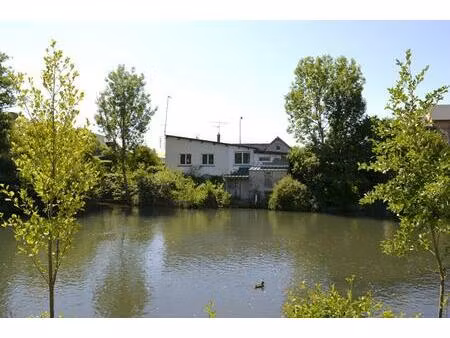 loft de 135 m²  brionne (27800)  5 pièces  sous-sol. prix hai 120 990