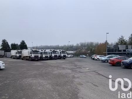 vente surface diverse 1 889 m²