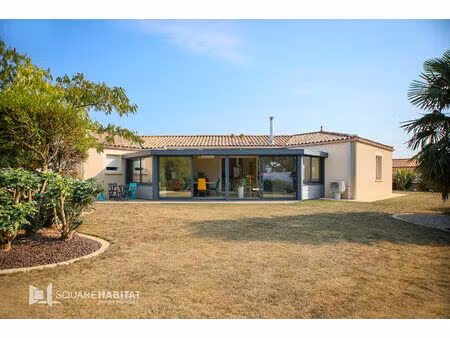 maison beaurepaire 6 pièce(s) 140 m2