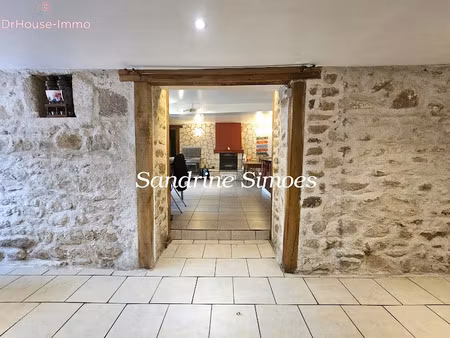 vente maison 6 pièces 145 m² à la trimouille (86290)  158 000 €