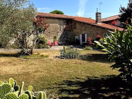 vente maison 9 pièces 270 m² à sainte-gemme (32120)  280 000 €