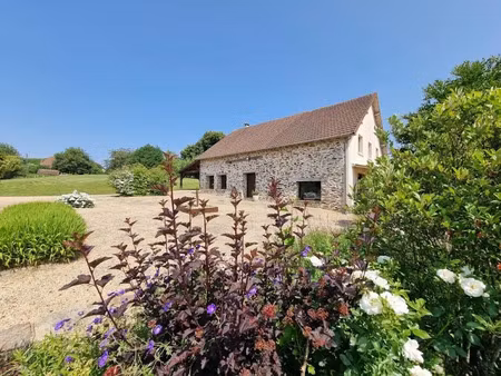 vente maison 4 pièces 144 m² à coussac-bonneval (87500)  318 000 €