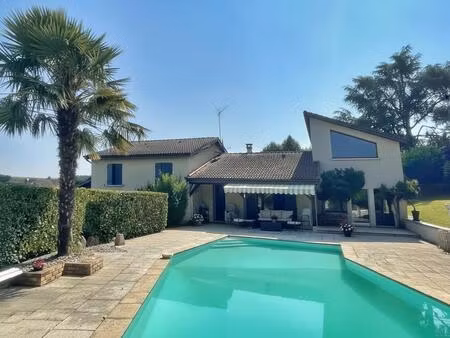 maison sathonay village 6 pièce(s) 172 m2