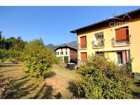 appartement 4p+c avec garage et terrain