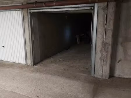 garage double