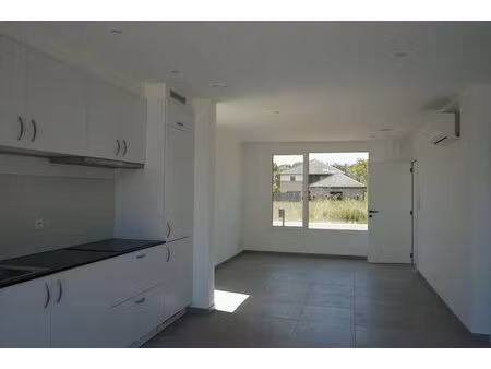 bree 3 slaapkamer woning in het groen / zonder groenonder...