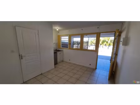 location appartement 1 pièce 17 m² à le tampon (97430)  500 €