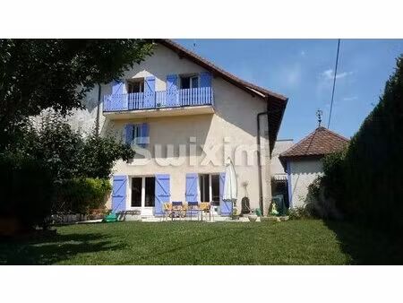 maison de village t6 de 157m2 sur terrain de 320m2!