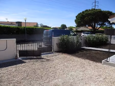 location maison 5 pièces à blanquefort (33290)  1 592 €