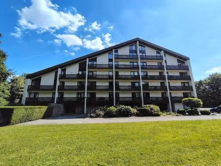 magnifique rez-de-chaussée 2 chambres à balmoral