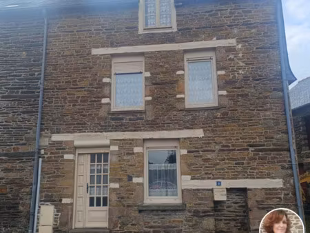 maison en pierre  115m2 avec logement indépendant bourg de