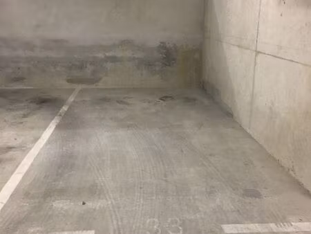parking sécurisé à louer