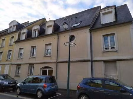 location appartement 2 pièces à bayeux (14400) : à louer 2 pièces / 37m² bayeux