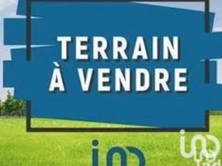 vente terrain à bâtir 881 m²