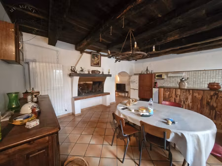 maison 9 pièces de 210 m2