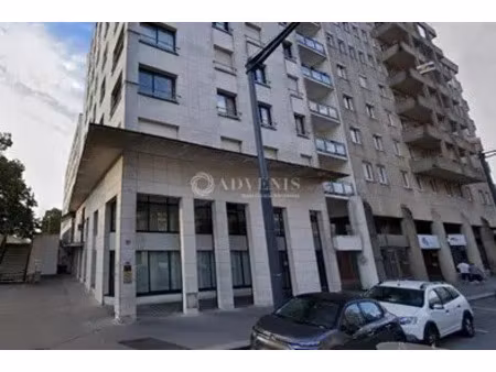 local commercial a louer