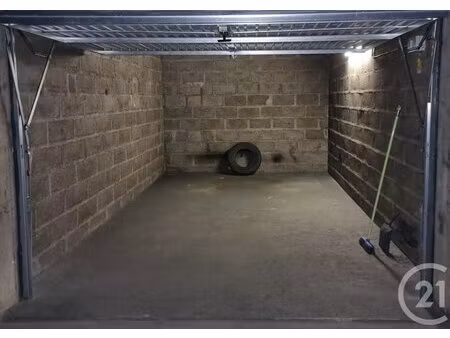 à louer garage-parking – 83 € |orvault