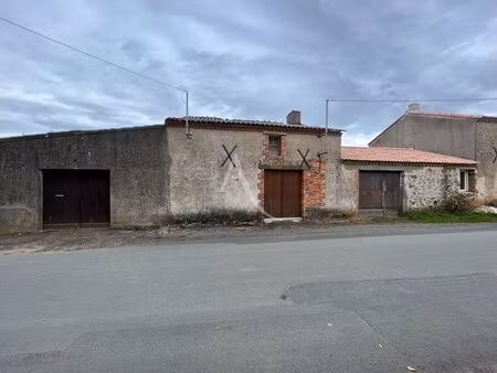 en vente immeuble de rapport 70 m² – 75 900 € |le champ-saint-père