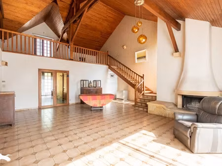 vente maison 4 pièces 185 m² à viella (32400)  153 700 €