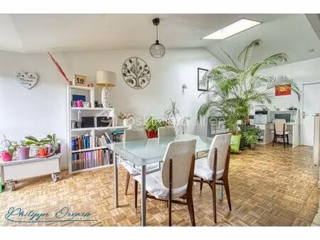 maison de 85 22 m² à puiseux-en-france