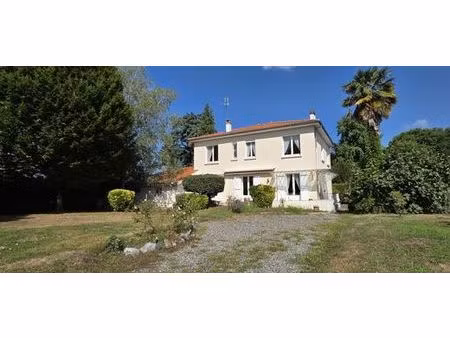 maison de luxe 5 chambres en vente à pau  nouvelle-aquitaine