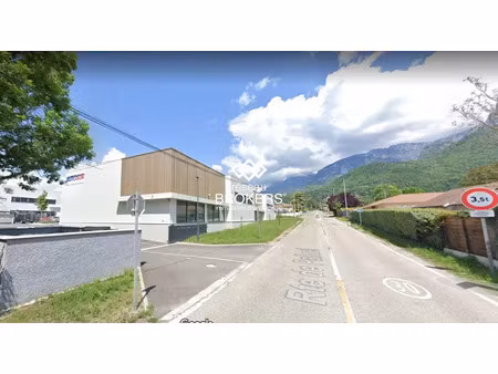 a louer local d'activité voreppe