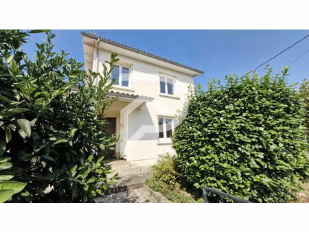 vente maison 4 pièces 89m2 orthez 64300 - 175000 € - surface privée