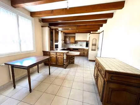 vente maison à saint-herblain (44800) : à vendre / 198m² saint-herblain