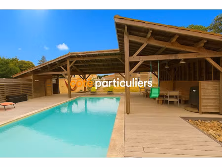 vente propriété 11 pièces 334.78 m² à vouillé-les-marais (85450)  399 360 €