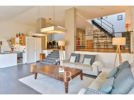 maison de luxe à vendre à rochetaillée-sur-saône