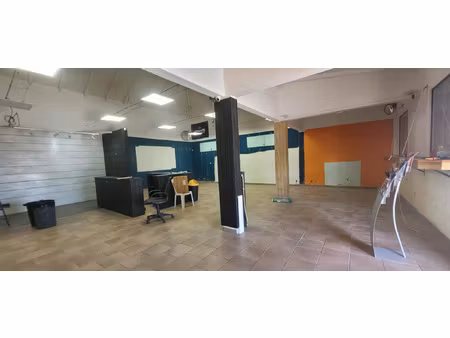 de 169.51m2 en location 1600 eur par mois à saint-françois