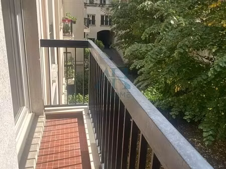 vivez au cœur du canal saint martin-2p avec balcon