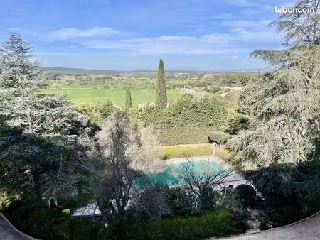 appartement 4 pièces 139 m²